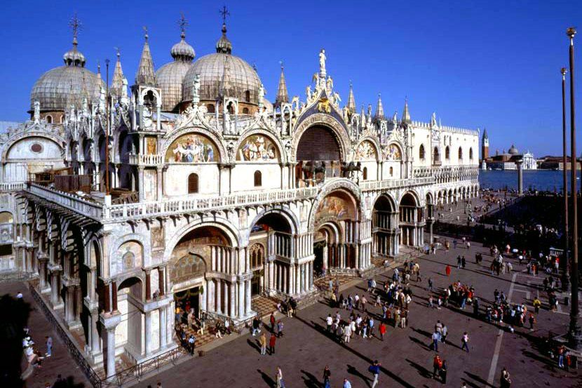 Красивая базилика Сан-Марко 11 Красивая базилика Сан-Марко