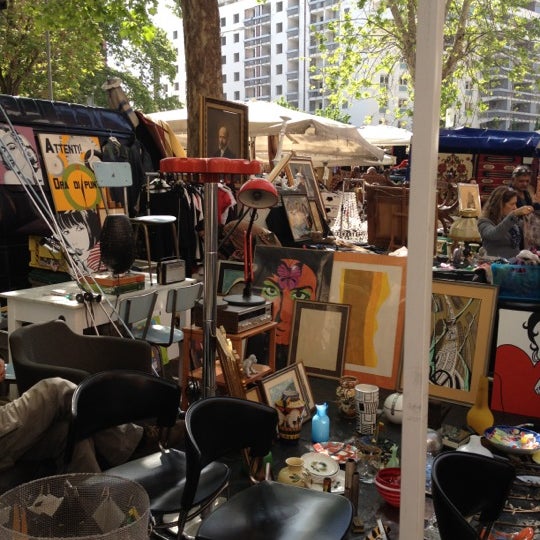 Porta Portese Блошиный рынок - Рим, ИТАЛИЯ