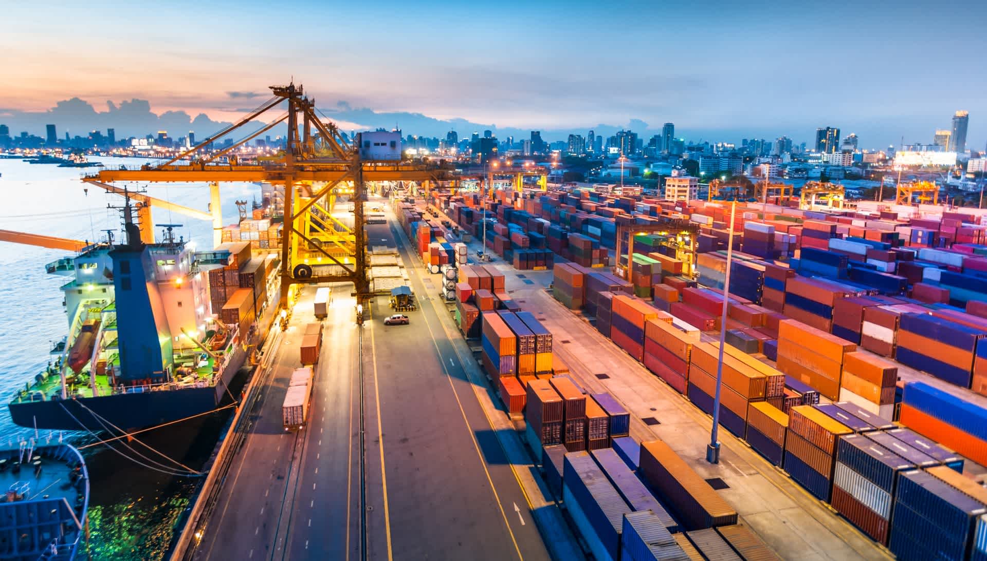 From crisis to delivery: real situations where the Azelis supply chain made the difference