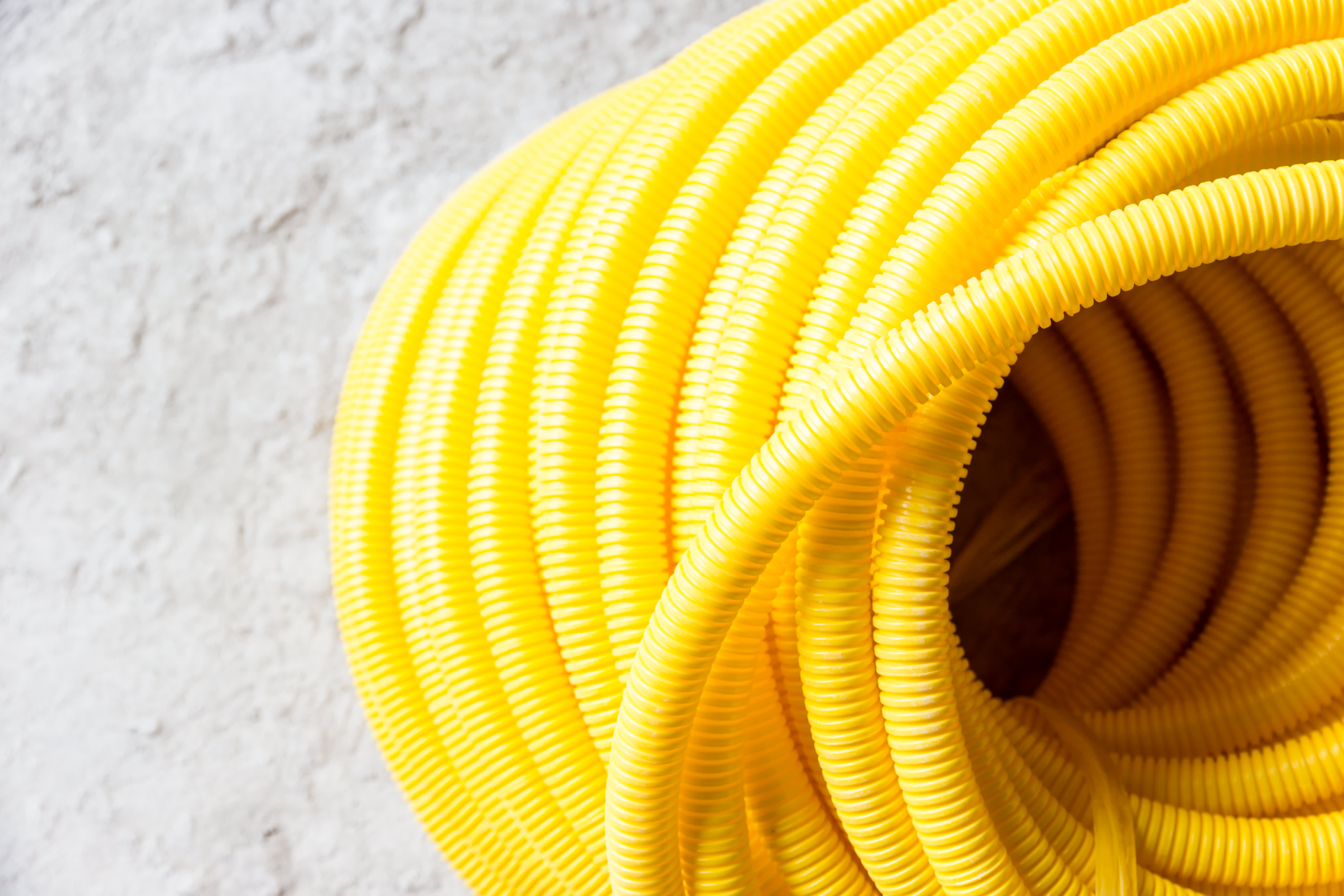 Exceptional Lead-Free Pigments for Demanding Polymers and Engineering Plastics