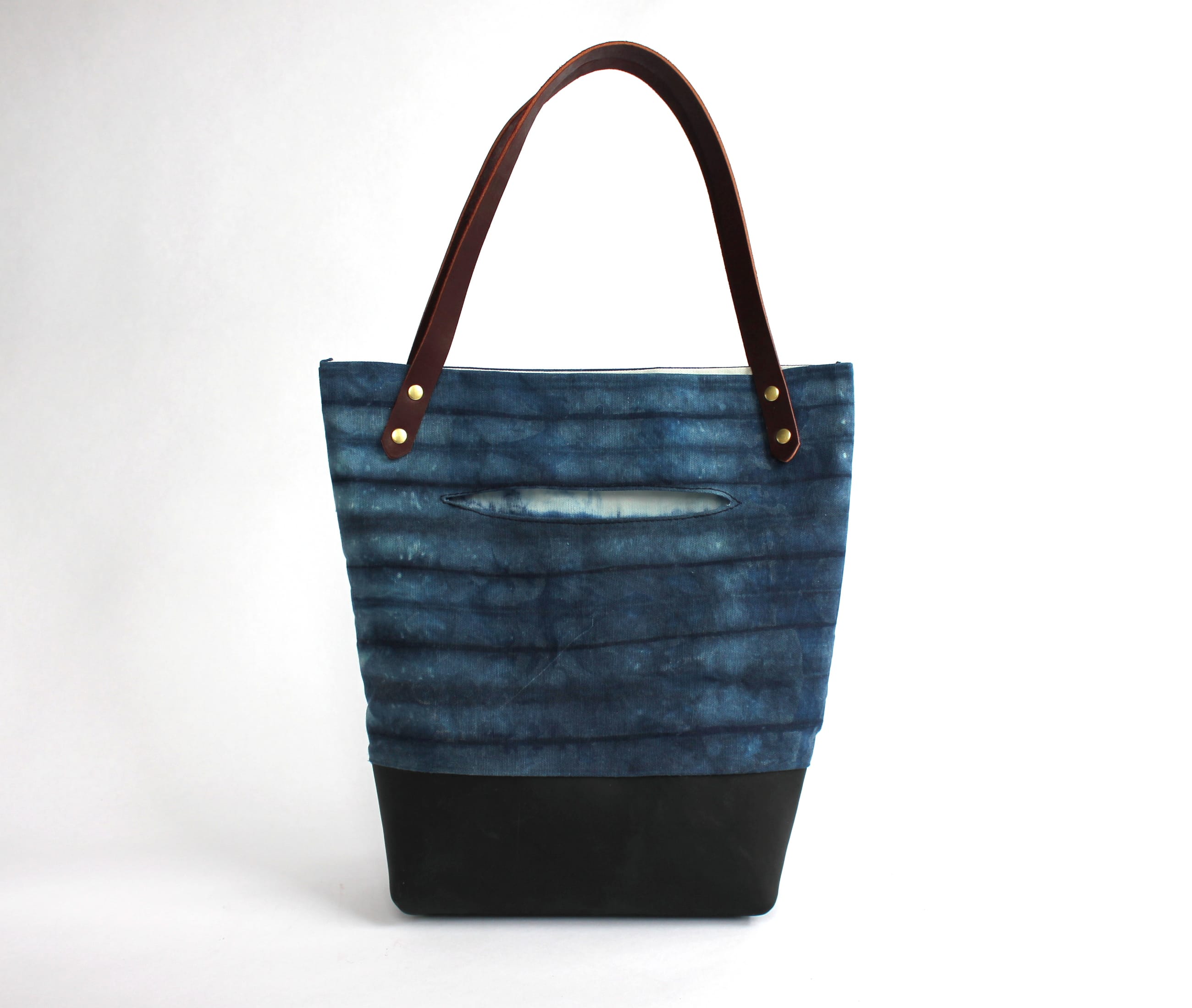 Small tote indigo shibori white black leather front by Azellaz