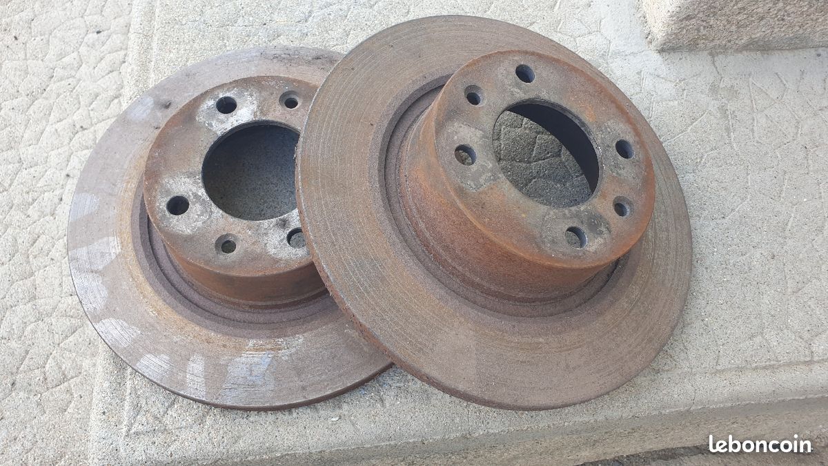 Disques de frein arrière 
