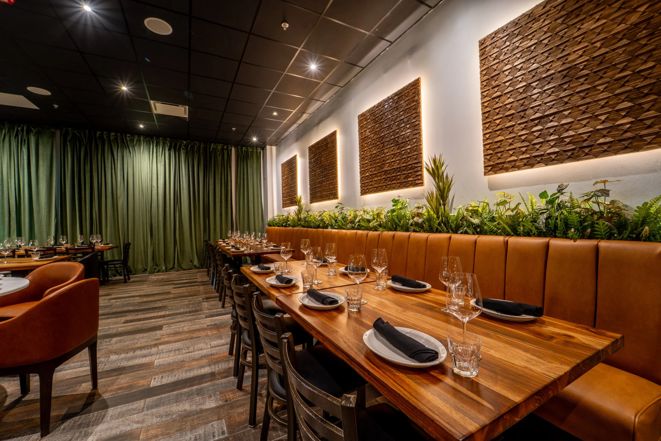 Bottles Dorado Restaurant