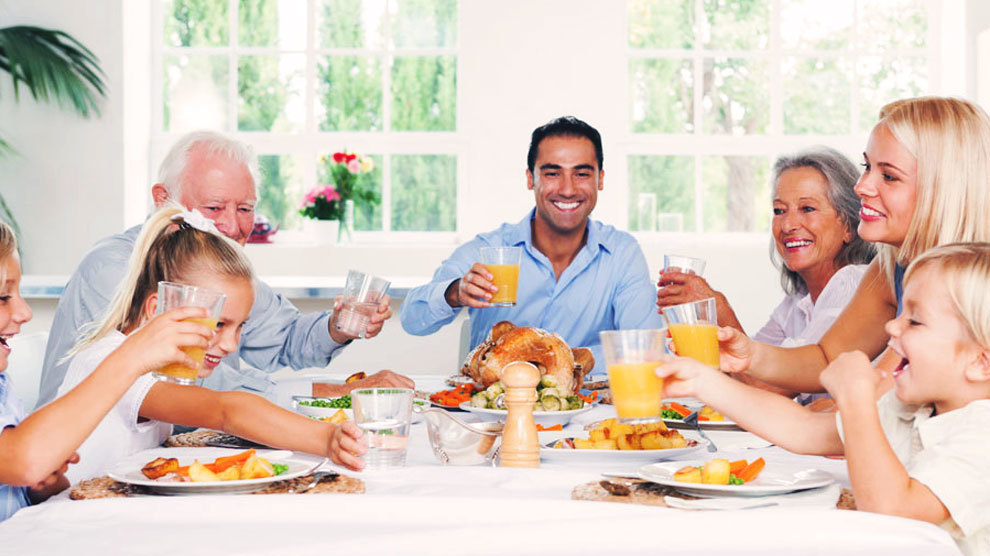 7 Tips for the Holiday Hostess 7 Tips for the Holiday Hostess