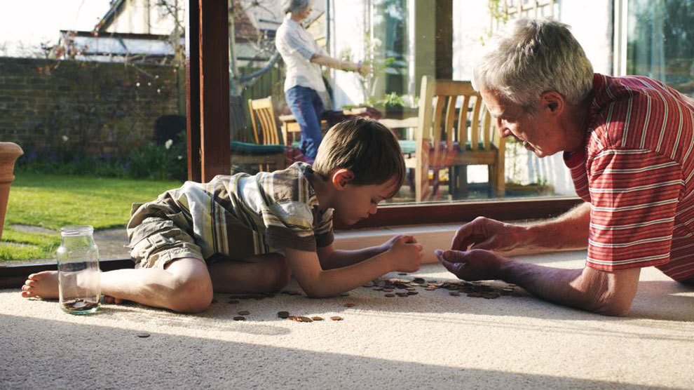 4 Reasons You Need to Start Saving 4 Reasons You Need to Start Saving