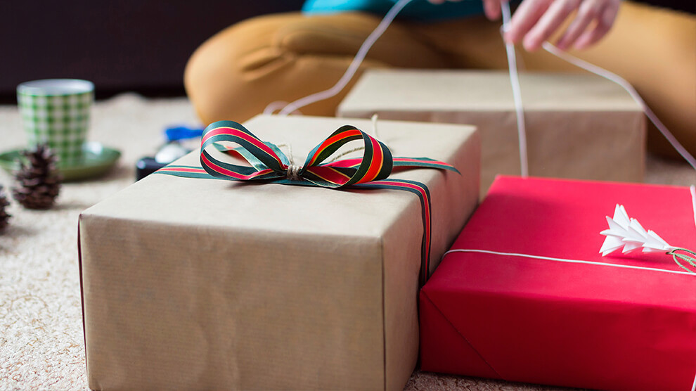 5 Perfect Ways to Personalize Your Gift-Giving 5 Perfect Ways to Personalize Your Gift-Giving