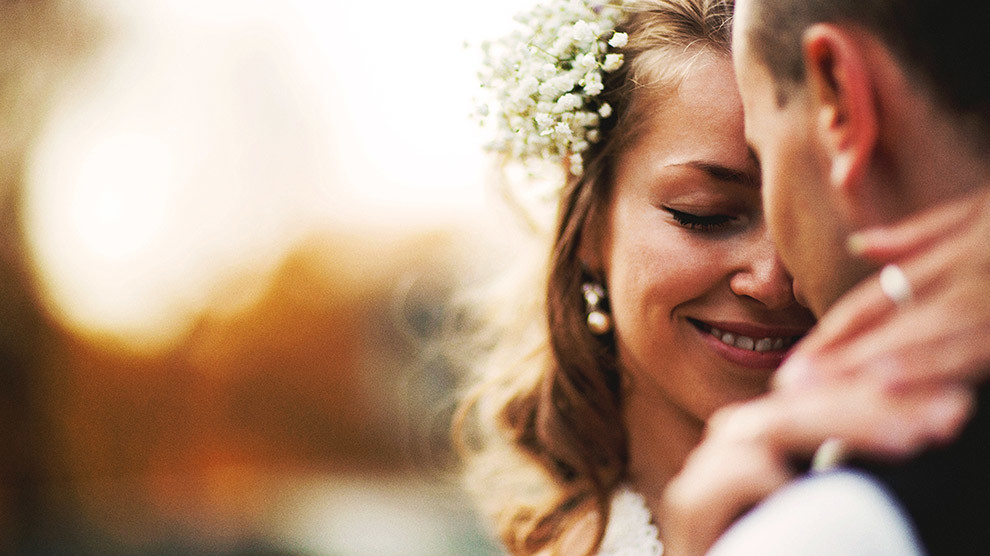 Renewing Your Vows May Be the Best Thing for Your Marriage Renewing Your Vows May Be the Best Thing for Your Marriage