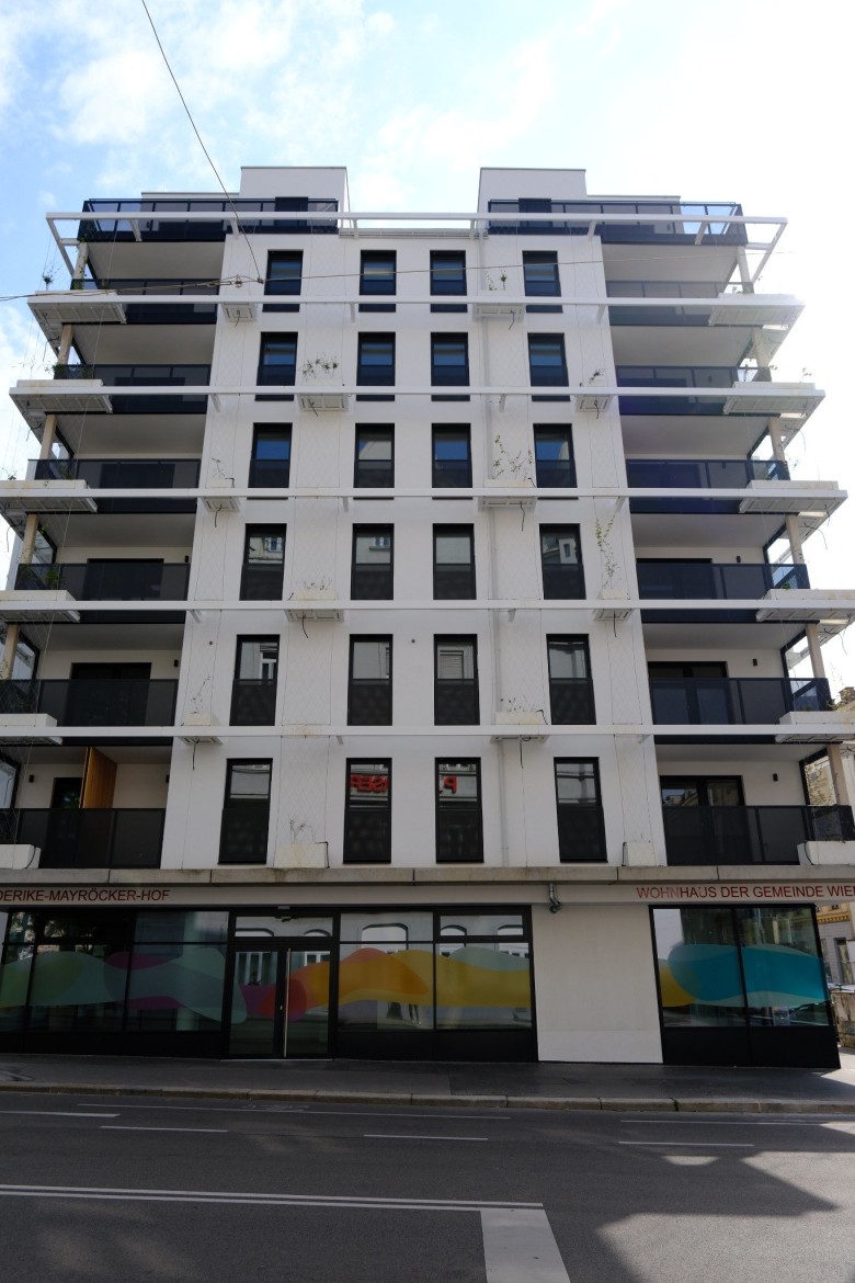 Schönbrunner Straße 76