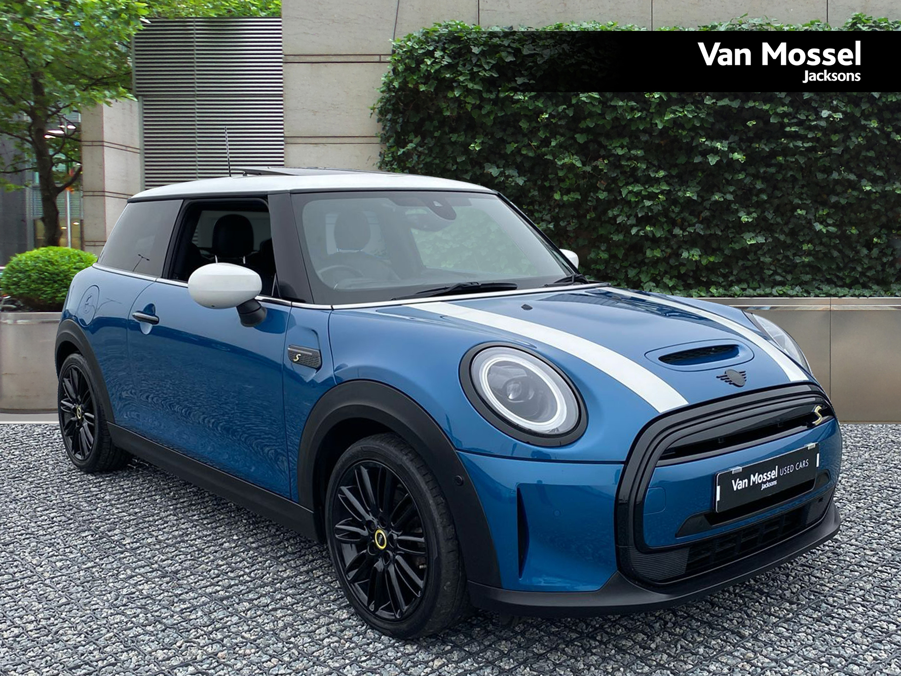 MINI Hatchback Cooper S Level 3