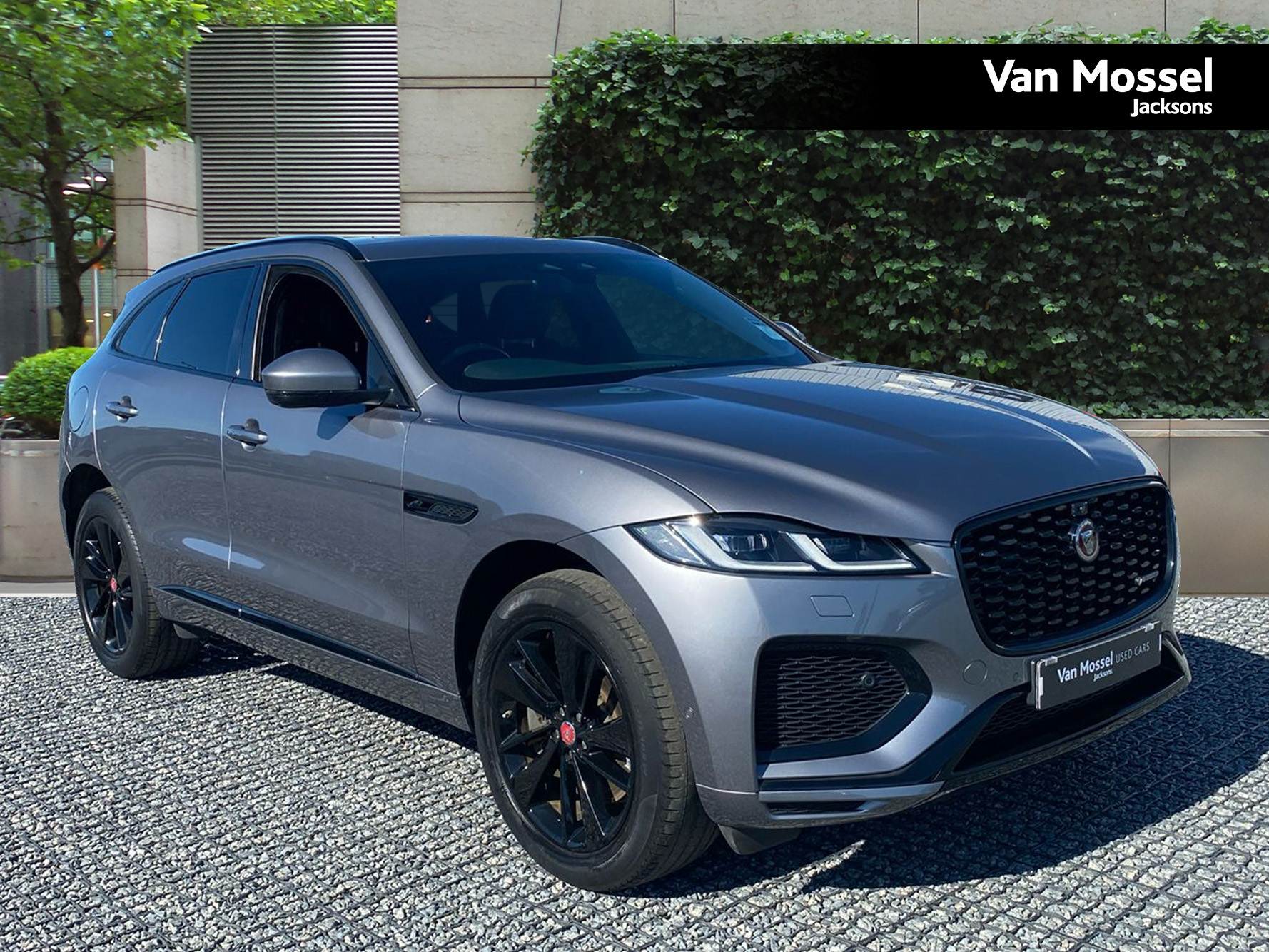 Jaguar F-pace R-Dynamic SE