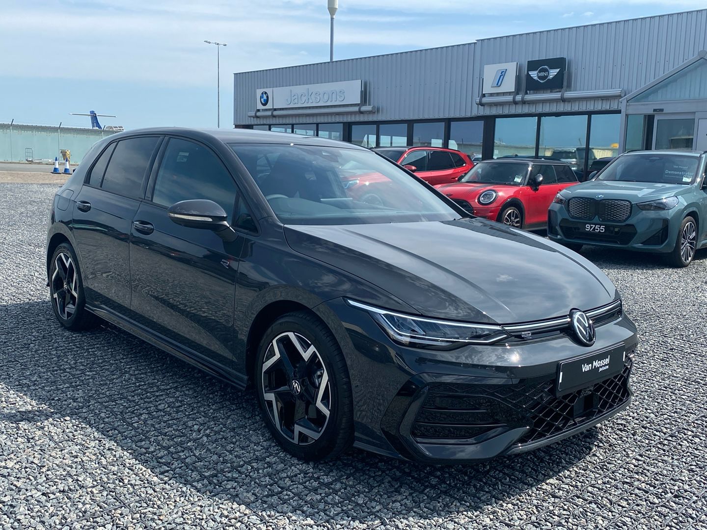 Volkswagen Golf R-Line