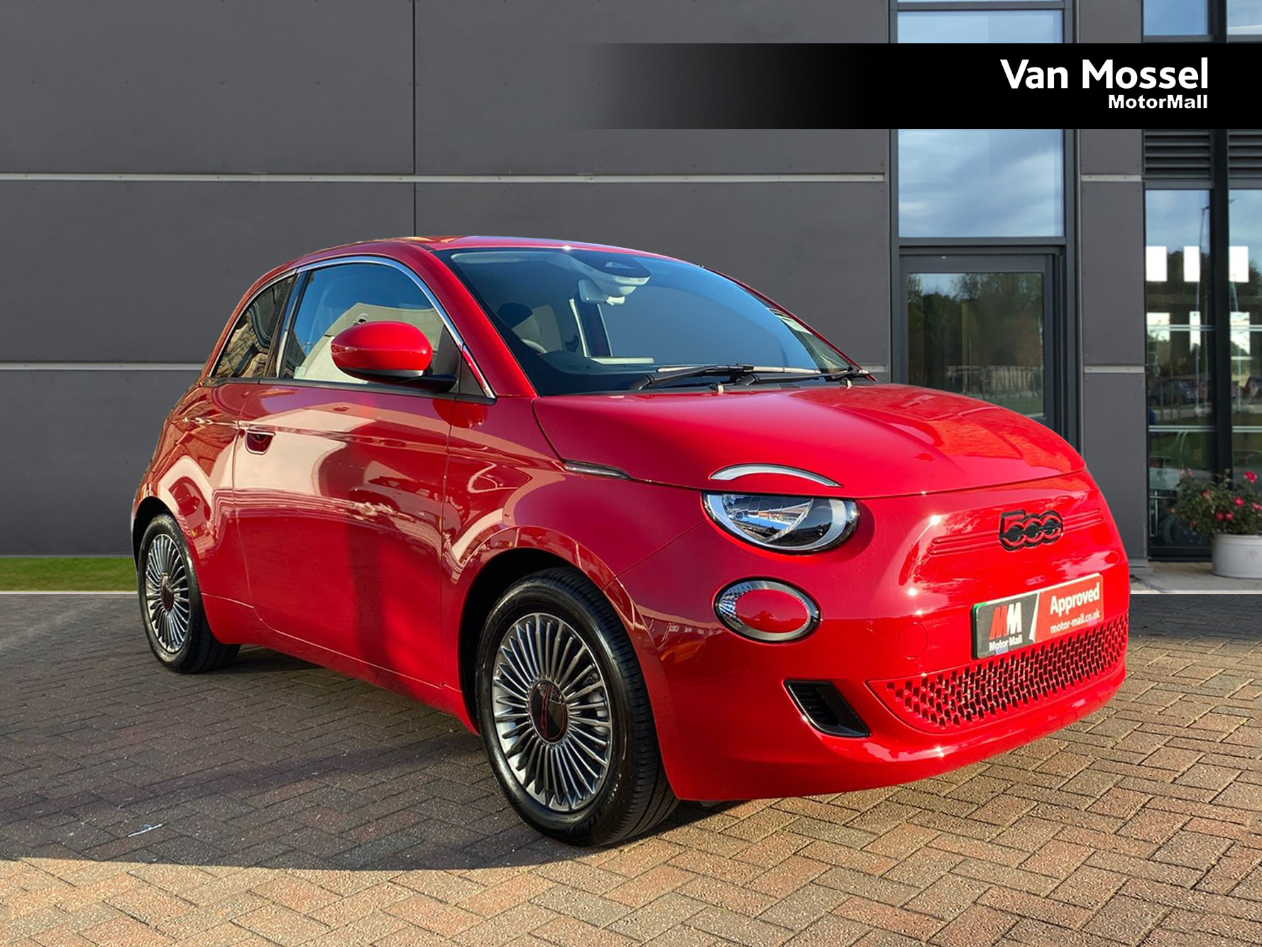 Used Fiat 500 Electric Hatchback Special Editions Van Mossel Motor Mall Jersey