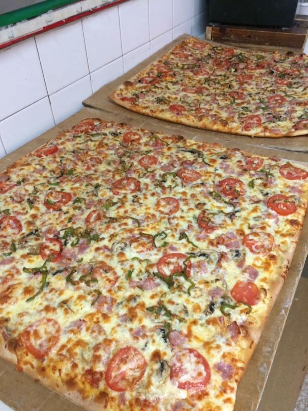 ORONTI Homemade PIZZA, Lemesos, Limassol, Cyprus Κατάλογος Wolf