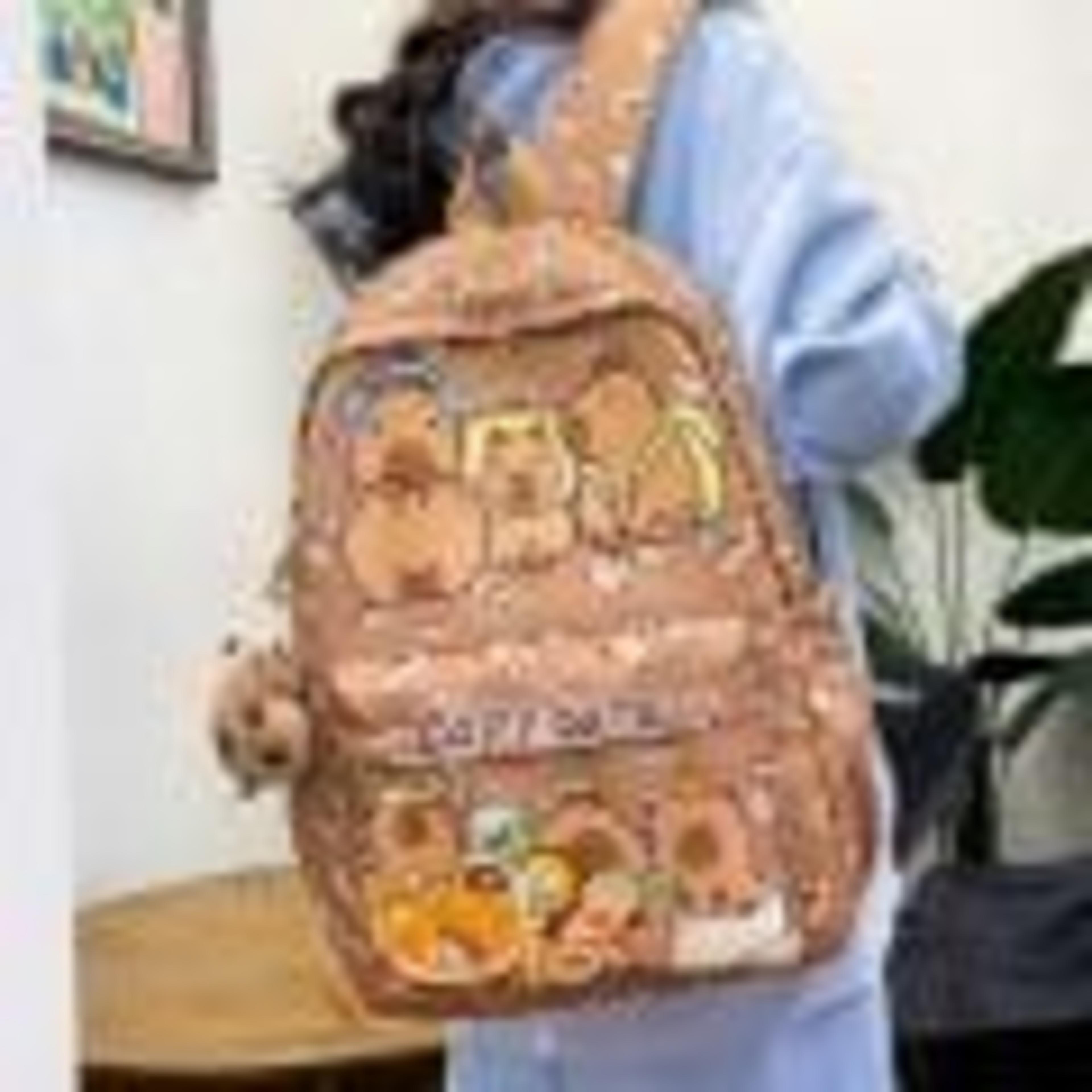 2025 Trend Large Capacity Capybara Book Bag Girl Nylon Backpack Kawaii Cartoon Student School Bag Cute College Backpack mochila view 2
