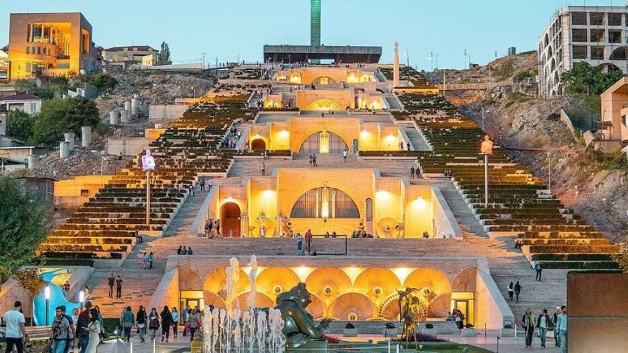 Car Rental in Yerevan City Center | rent cars