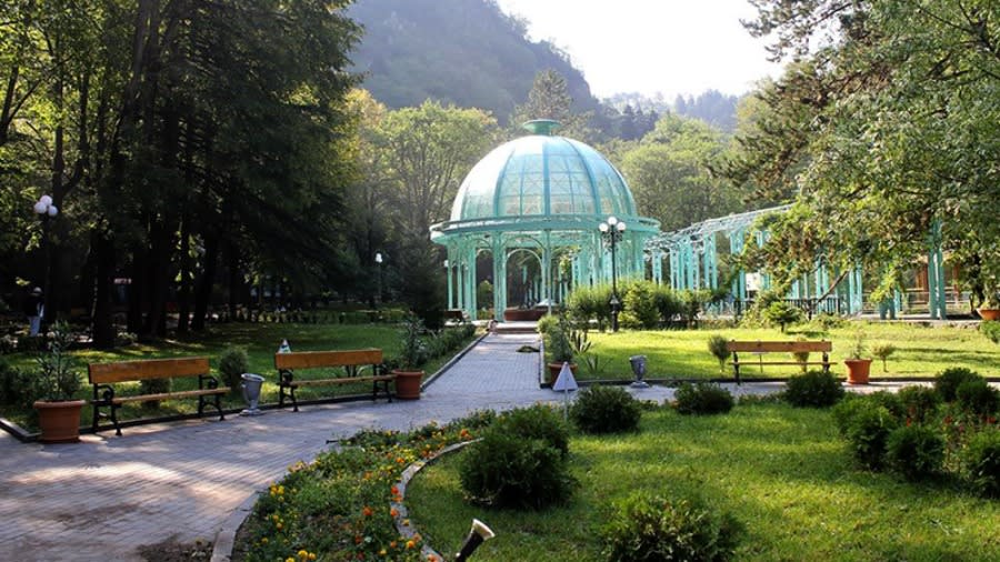 Car rental in Borjomi - travel to the resort with RentAirportCars