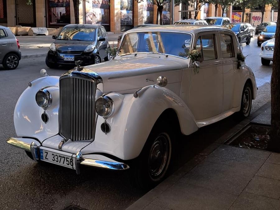 Bentley R Type 1953 Sedan — wedding car in Lebanon Bentley R Type 1953 Sedan — wedding car in Lebanon