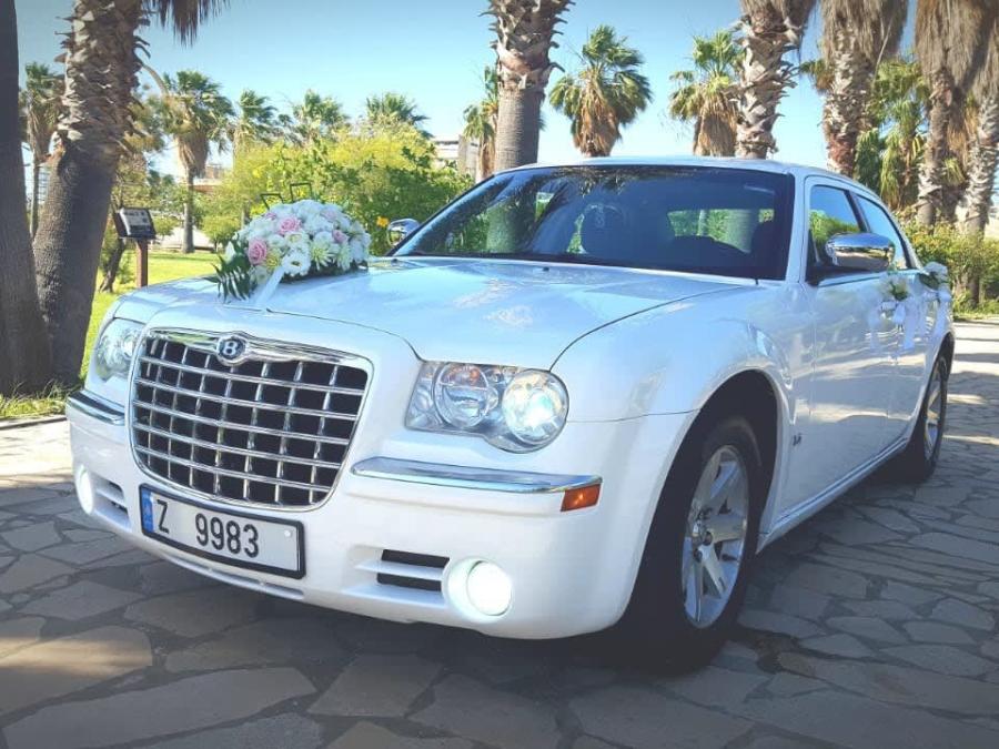 Chrysler 300C — wedding car in Lebanon Chrysler 300C — wedding car in Lebanon