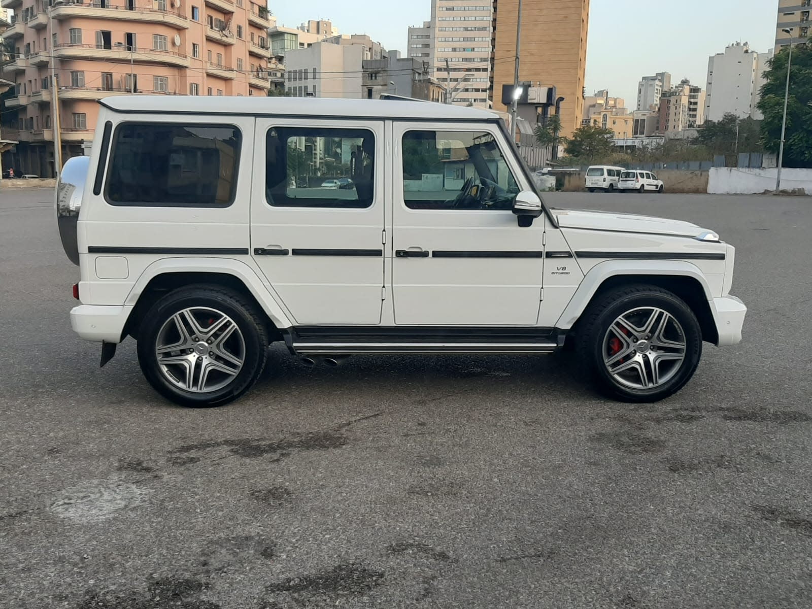 Side view of the white Mercedes-Benz G-Class in Downtown Beirut