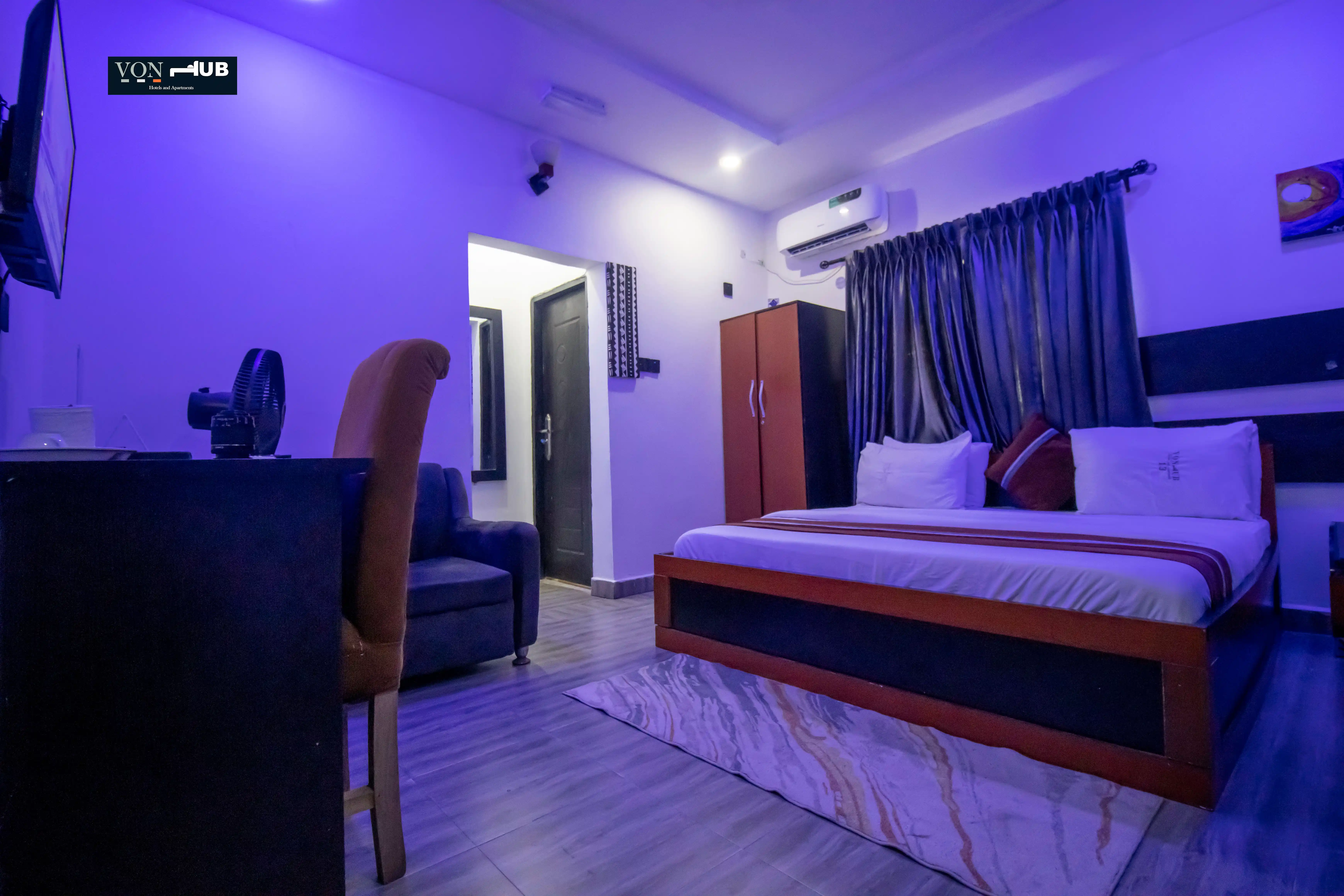 VON-HUB HOTELS