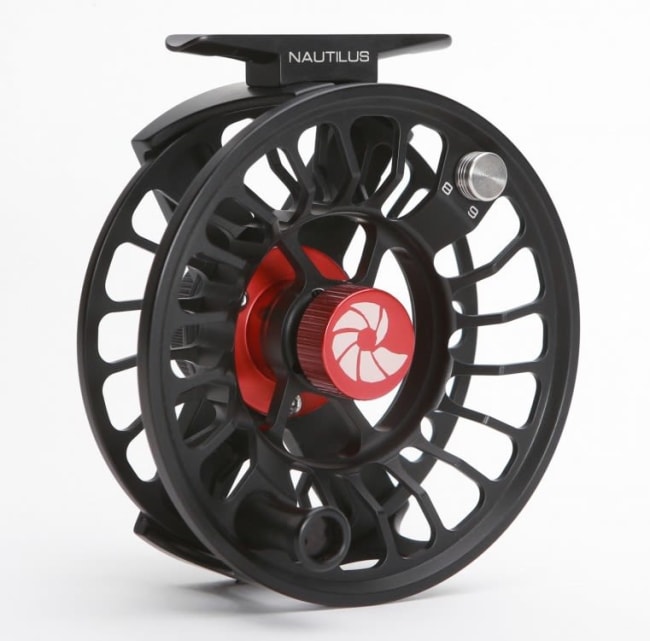 Nautilus X-Series - Original Black & Red XL (# 6-8) Chr. Baardsen