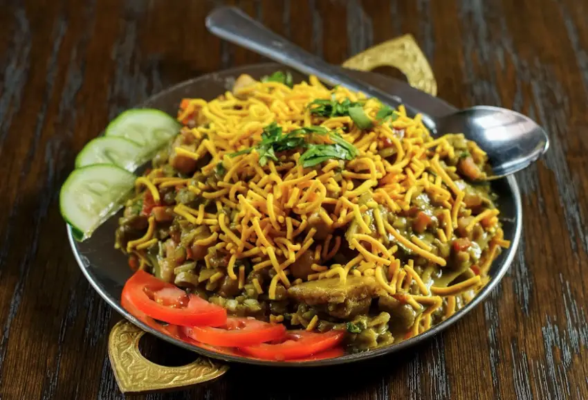 Aloo Chana Chat