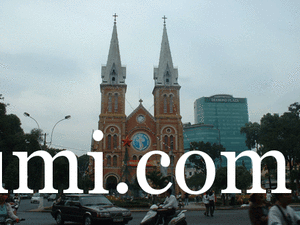 Notre Dame Cathedral - Xmas 2004, Saigon, Vietnam Notre Dame Cathedral - Xmas 2004, Saigon, Vietnam