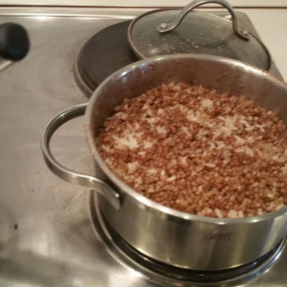 Grecha (buckwheat kasha) mixed with white rice