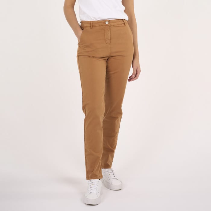 Alma Slim Twill Chino brown sugar