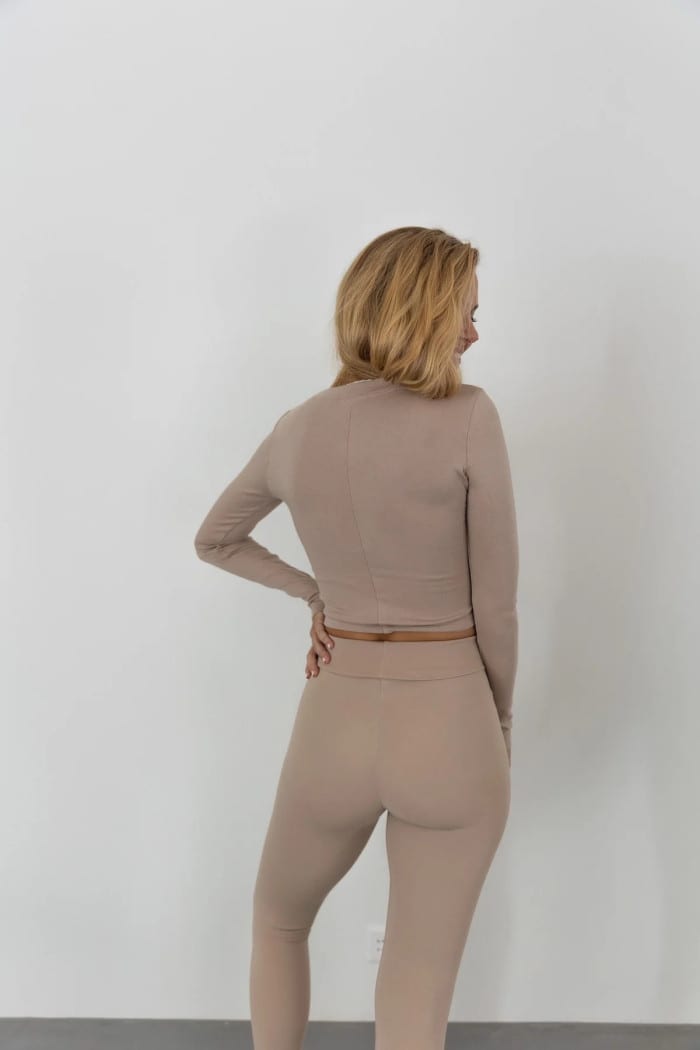 Lina Longsleeve beige