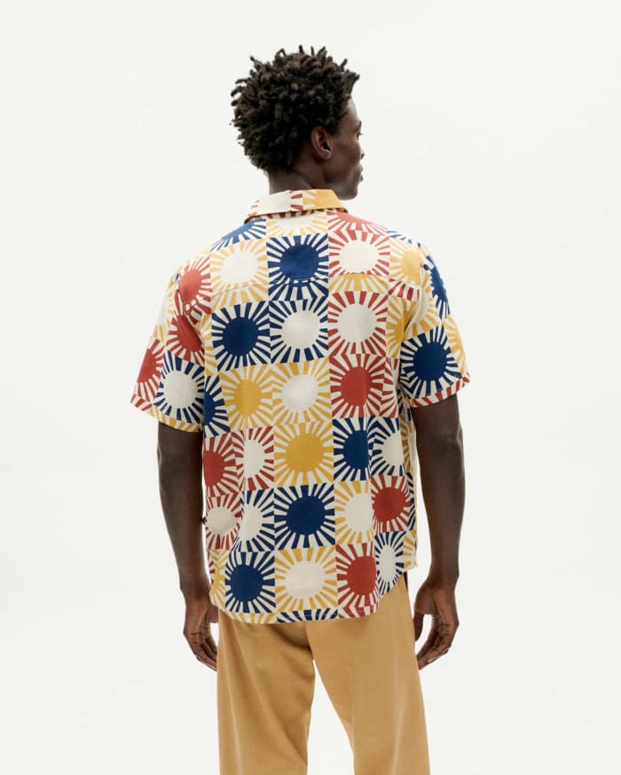 Tom Shirt sol grid earth