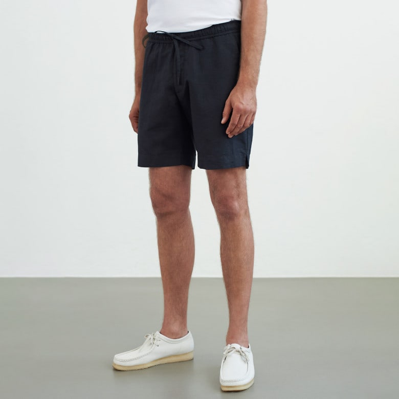 Jim Shorts black linen