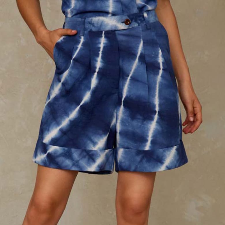 Marisol Short indigo tye die