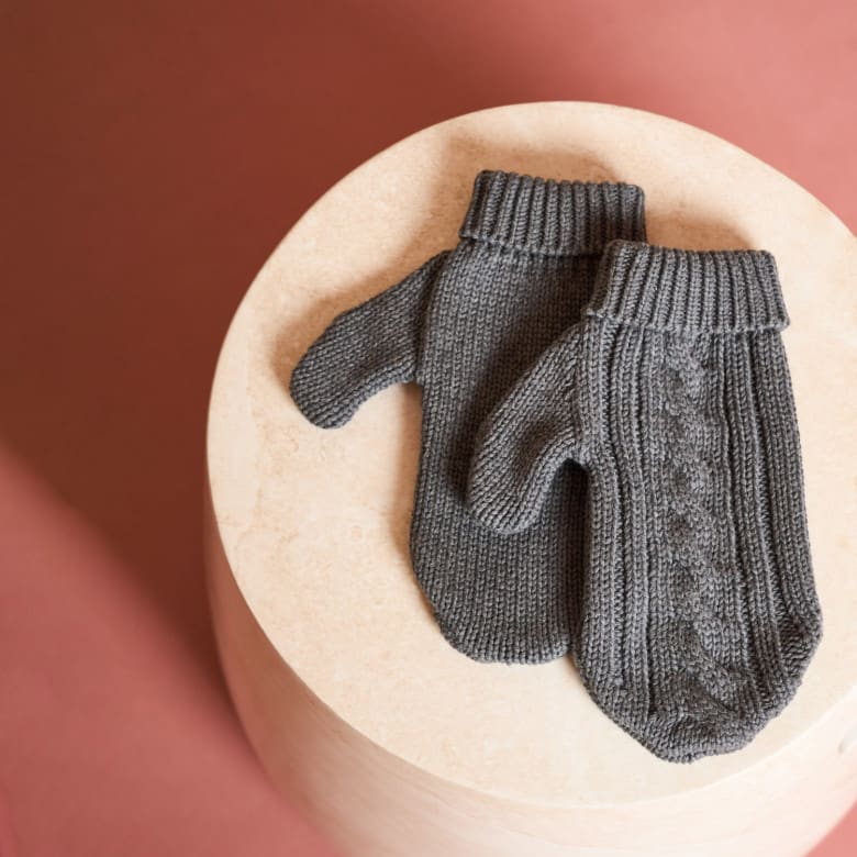 Mittens Oise dark grey