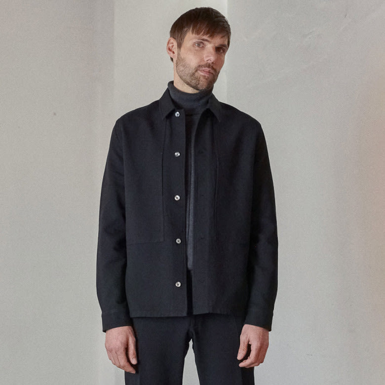 Owe Overshirt eco structured black