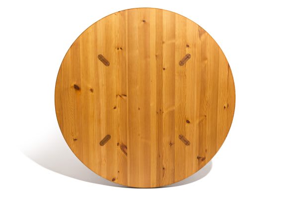 ROLAND WILHELMSON — RW152 dining table