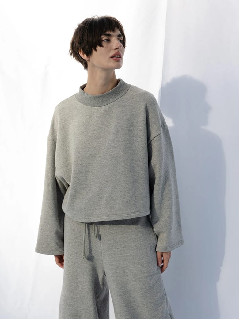 Wide Sleeve Cropped Sweater Catalina Heather Grey