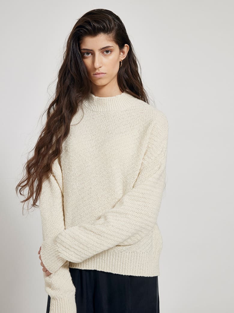 Hera Twill Stitch Knitted Wool Silk Sweater Offwhite