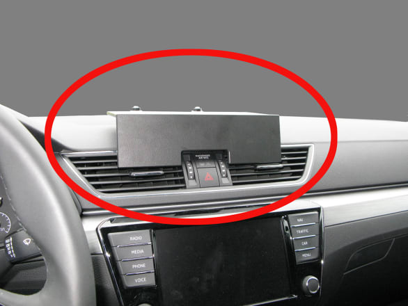 Extra-strength ProClip for Skoda Superb 16-23 (LHD)