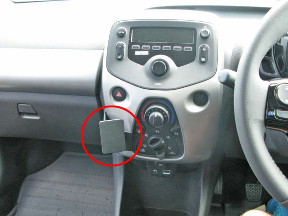 ProClip for Toyota AYGO 14-21 (RHD)