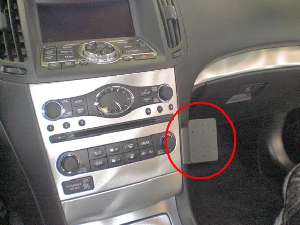 ProClip for Infiniti Q60 14-16 (LHD)