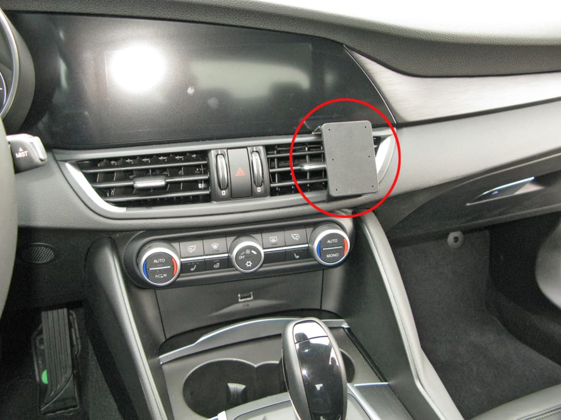 ProClip for Alfa Romeo Giulia 17-25 (LHD)