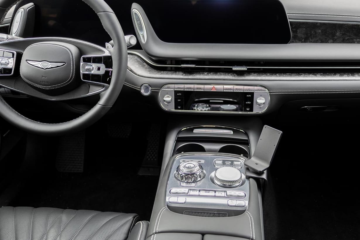 ProClip for Genesis G90 23-25 (LHD)