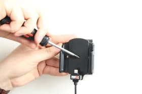 Active holder with USB-cable and cig-plug adapter for Apple iPhone 5