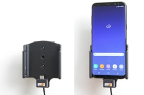 Active holder with USB-cable and cig-plug adapter for Samsung Galaxy S8+