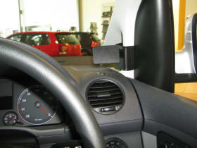 ProClip for Volkswagen Caddy 04-20 (RHD)