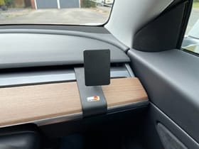 ProClip for Tesla Model Y 20-25½ (RHD)