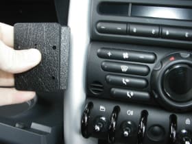 ProClip for Mini Cooper 01-06 (RHD)