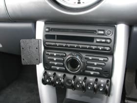 ProClip for Mini Cooper 01-06 (RHD)