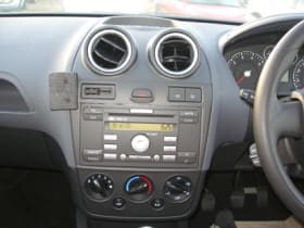 ProClip for Ford Fiesta 06-08 (RHD)